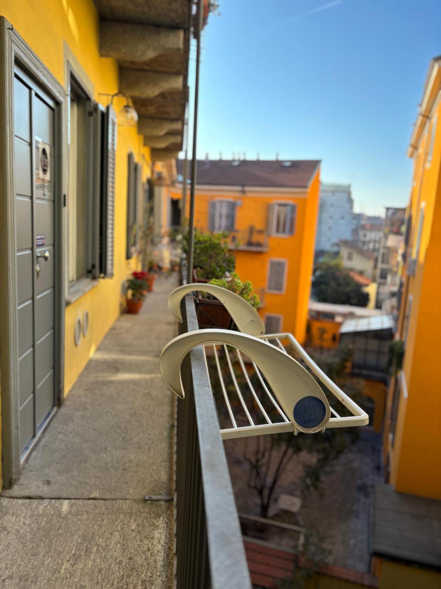 La Vecchia Milano-Les Nubles Vannucci - Il Ballatoio E Il Cortile Экстерьер фото